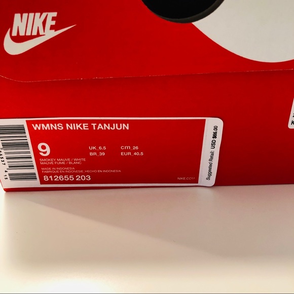 Nike Tanjun Rose Mauve and White Tennis Shoes - Picture 4 of 4